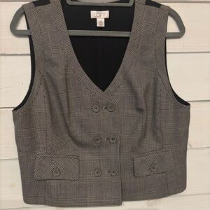 LOFT Gray and Black Plaid Women's Vest in size medium
